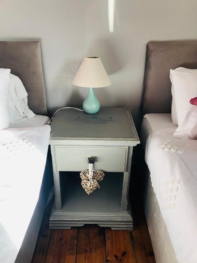 Universal Harmony Retreats Glastonbury Apartment ภายนอก รูปภาพ