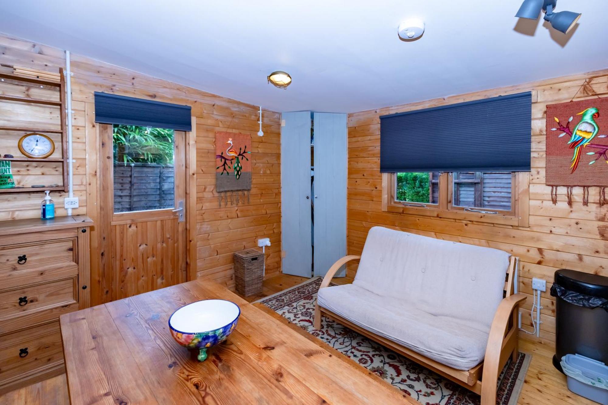 Universal Harmony Retreats Glastonbury Apartment ภายนอก รูปภาพ