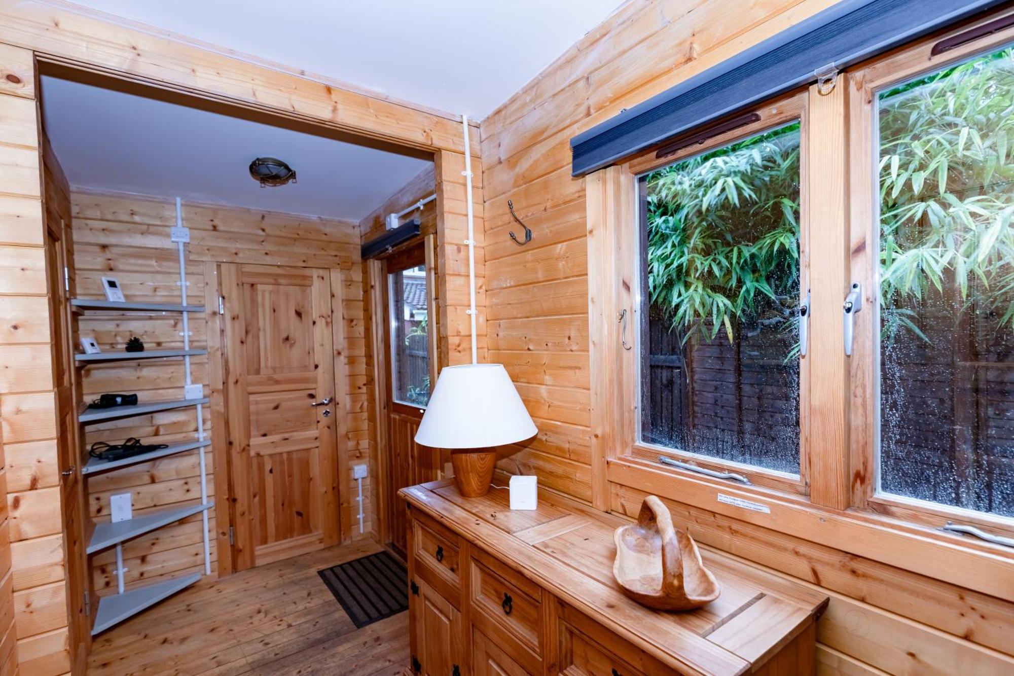 Universal Harmony Retreats Glastonbury Apartment ภายนอก รูปภาพ